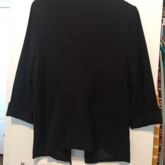 Black blazer - Picture 3 of 3